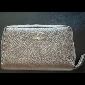 Gucci wallet